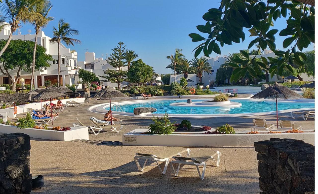 Vulcano Apartment Lanzarote 科斯塔特吉塞 外观 照片