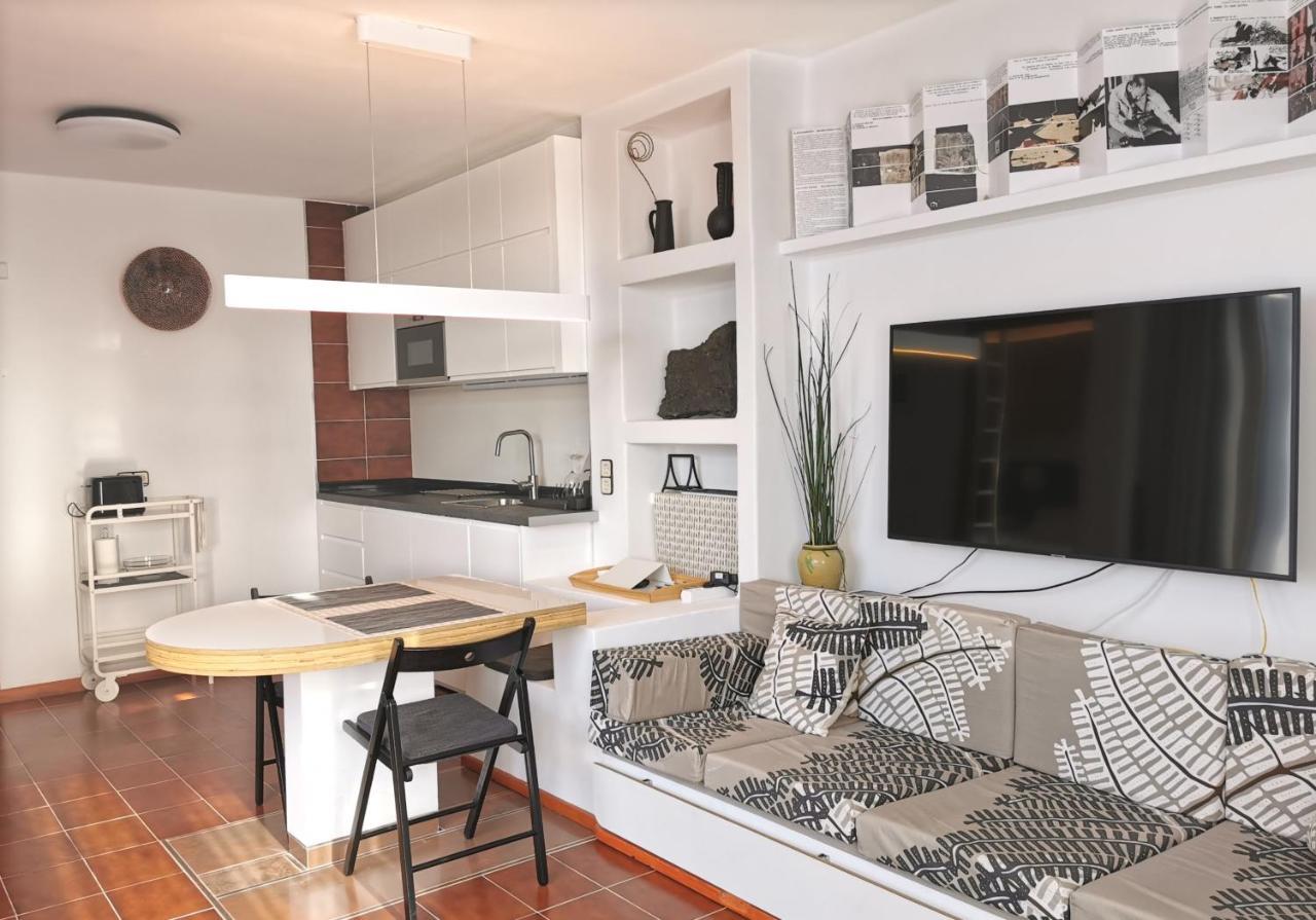 Vulcano Apartment Lanzarote 科斯塔特吉塞 外观 照片